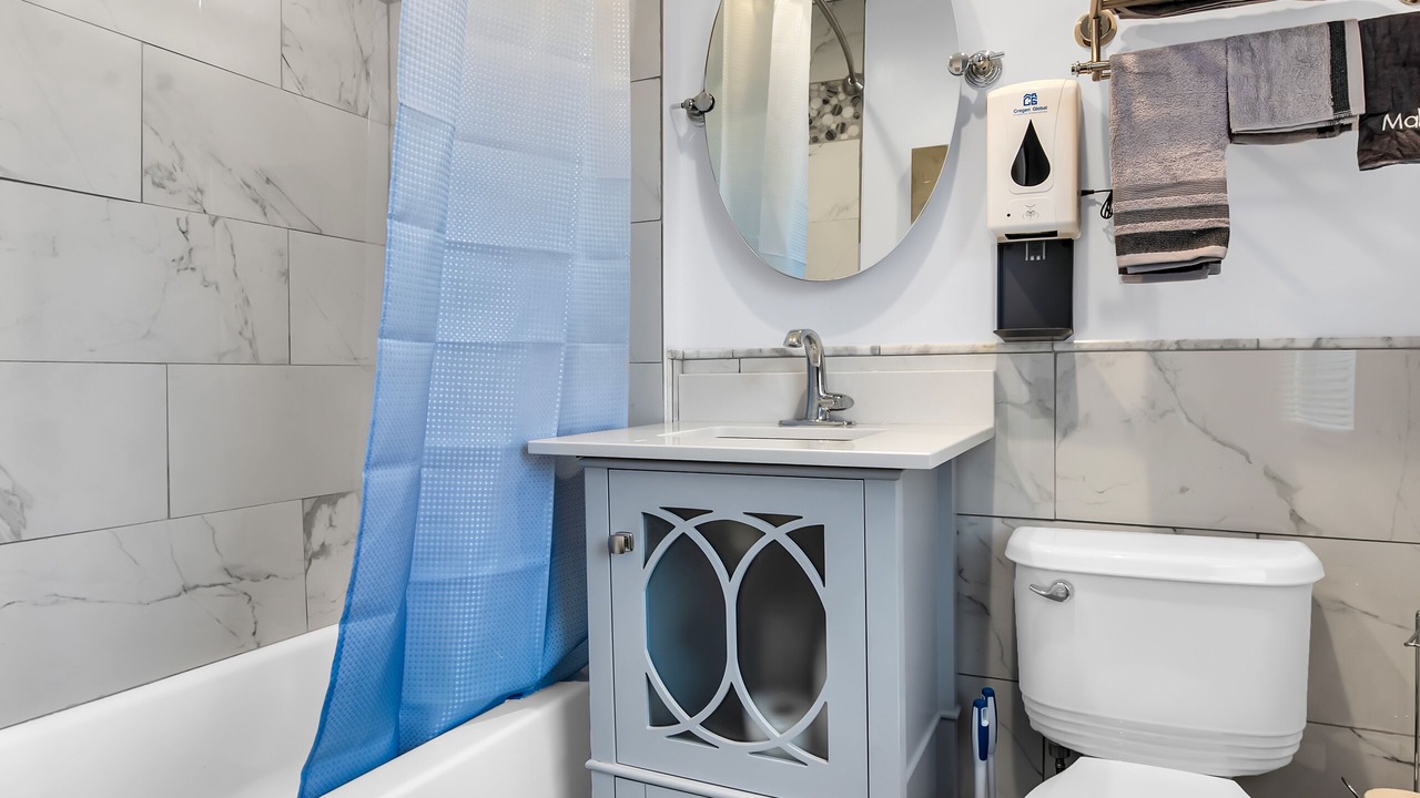Photo of Bathroom in Detroit