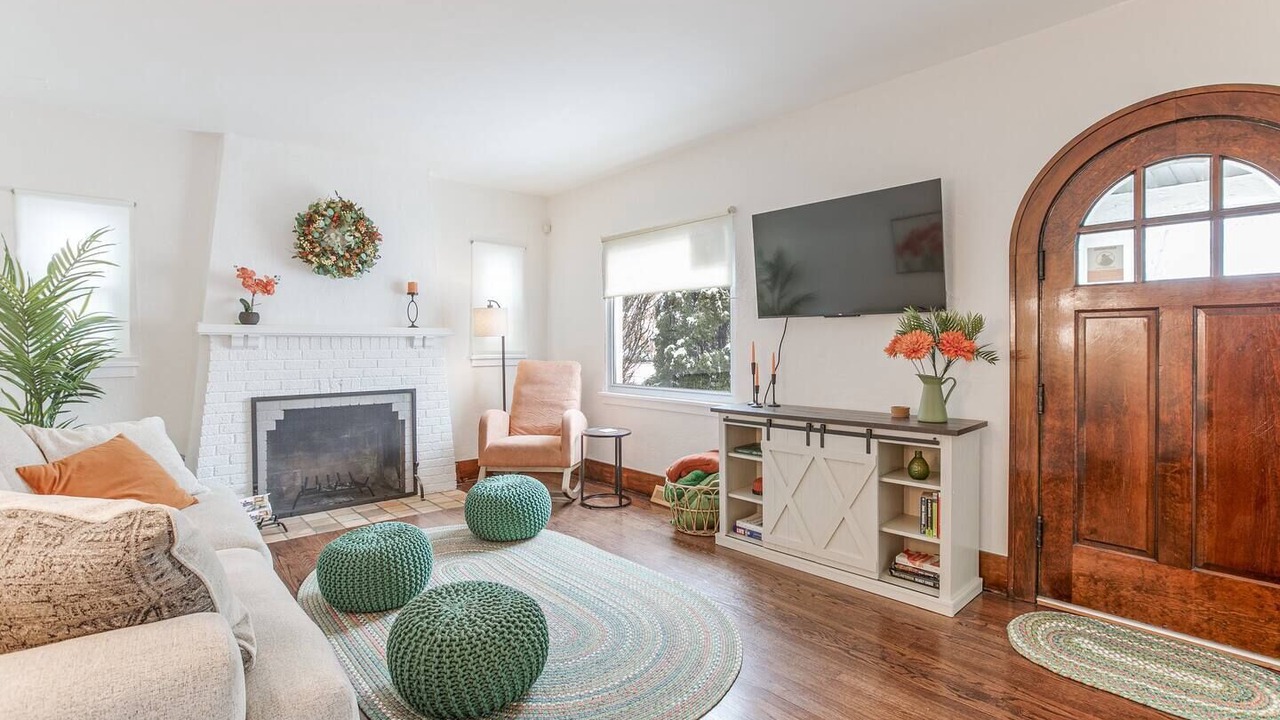 Photo of Livingroom in South Bend