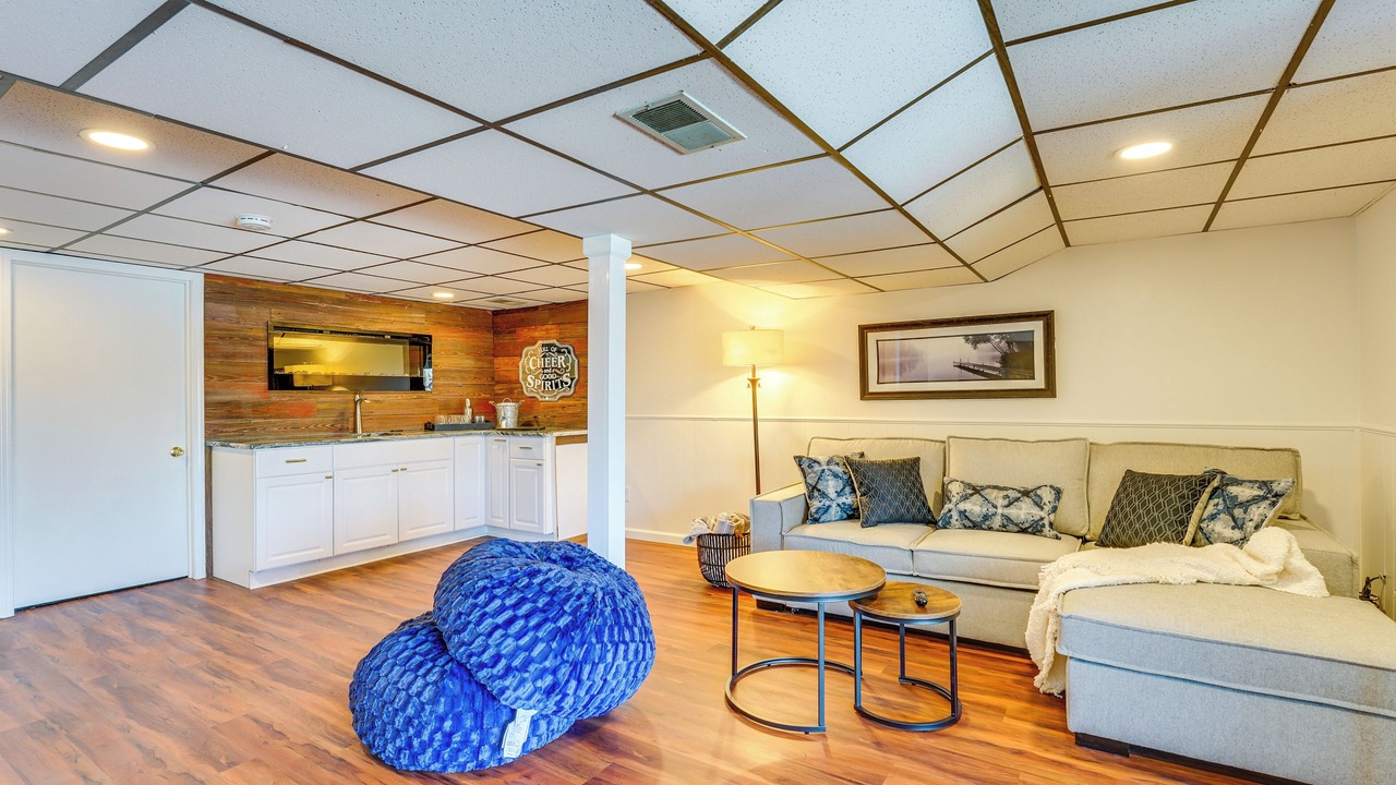 Photo of Livingroom in White Lake