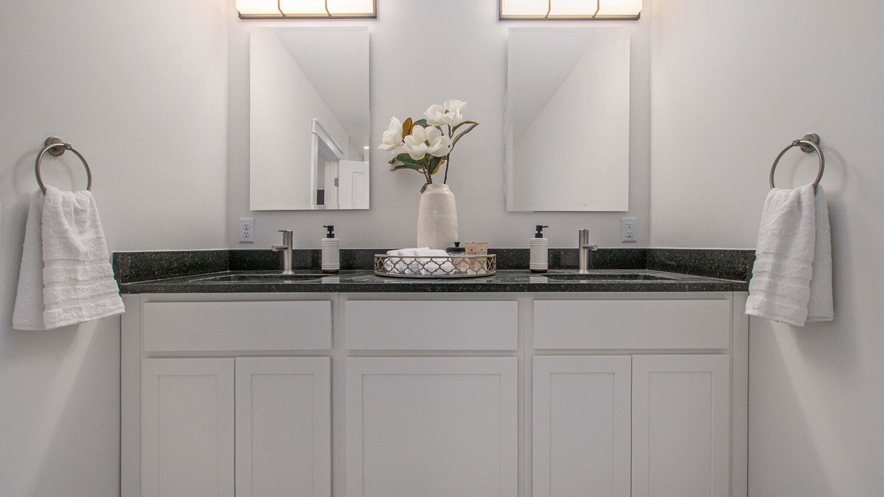 Photo of Bathroom in Nims