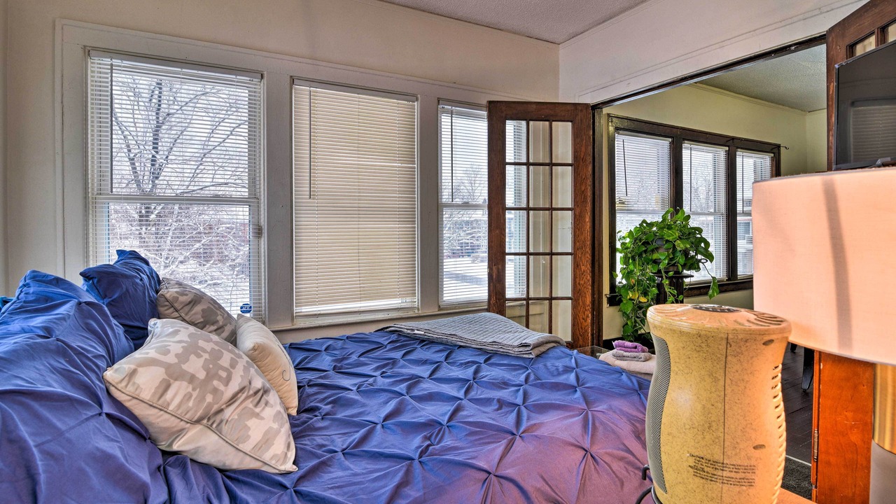 Photo of Bedroom in New Center Detroit