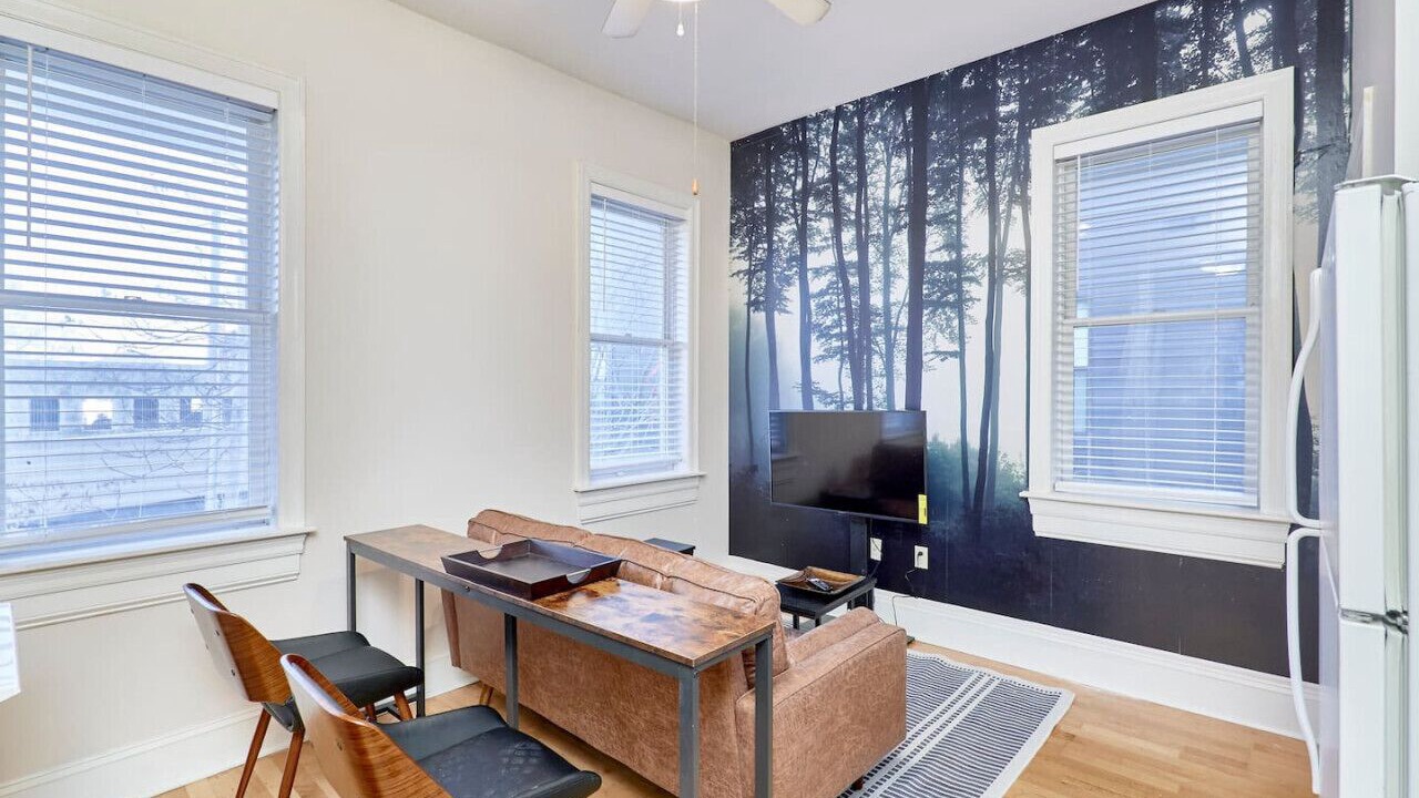 Photo of Livingroom in Grand Center
