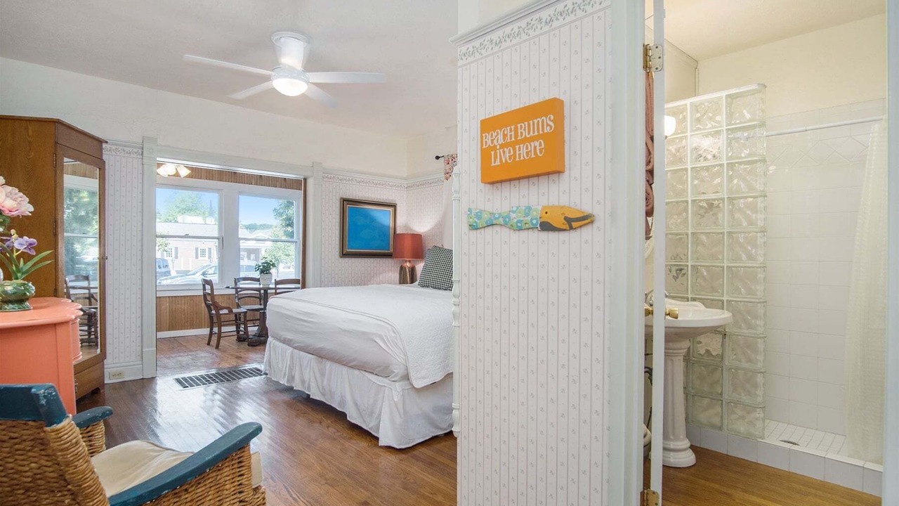 Photo of Bedroom in Saugatuck