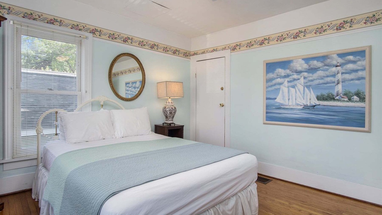 Photo of Bedroom in Saugatuck