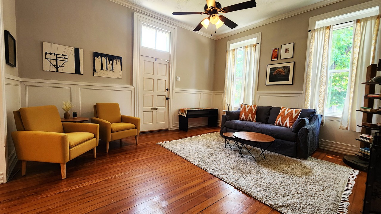 Photo of Livingroom in Benton Park