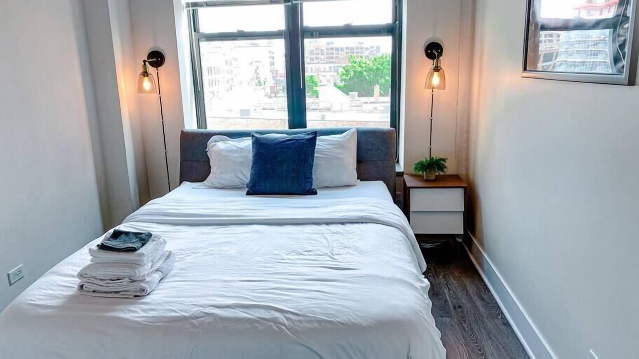 Photo of Bedroom in Near South Side