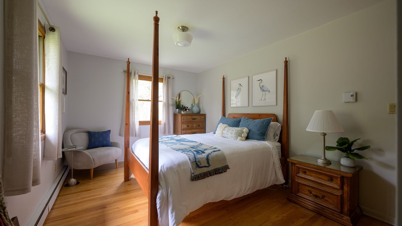 Photo of Bedroom in Bridgman