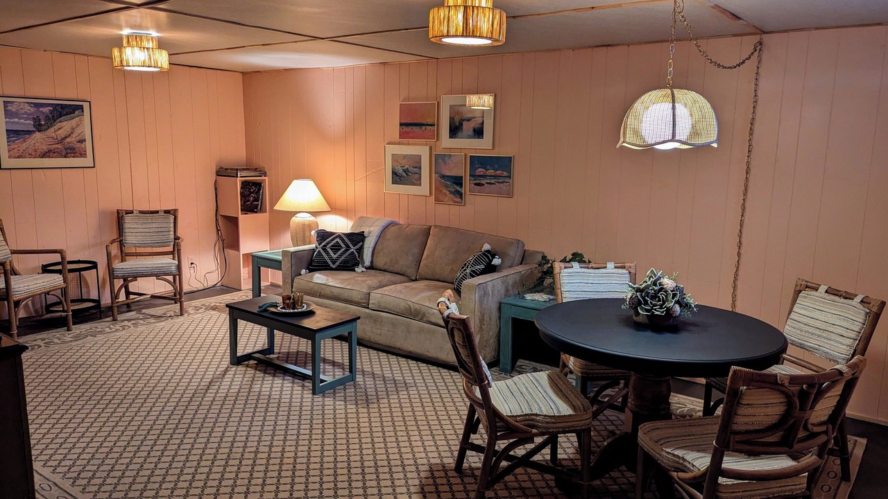 Photo of Livingroom in Bridgman