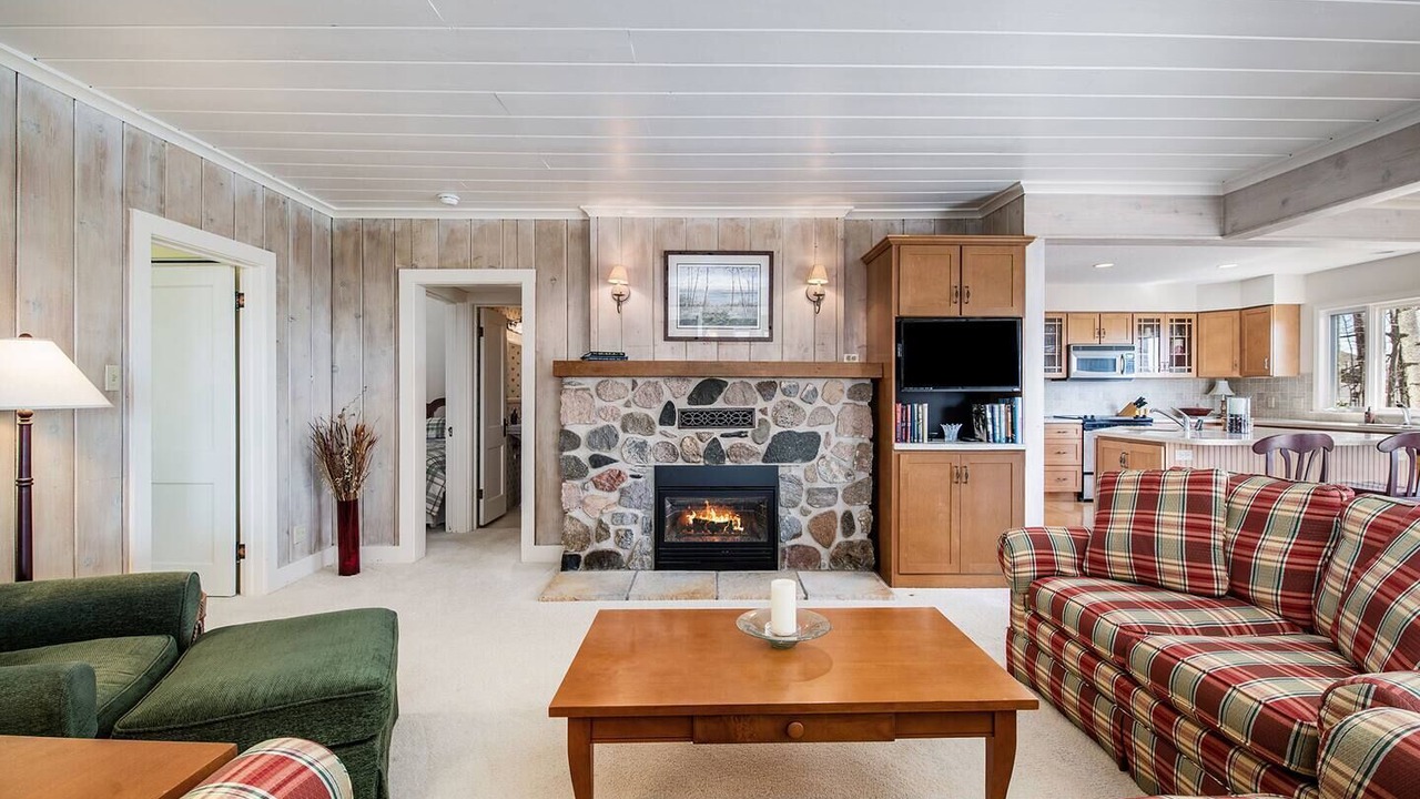 Photo of Livingroom in Harbor Springs