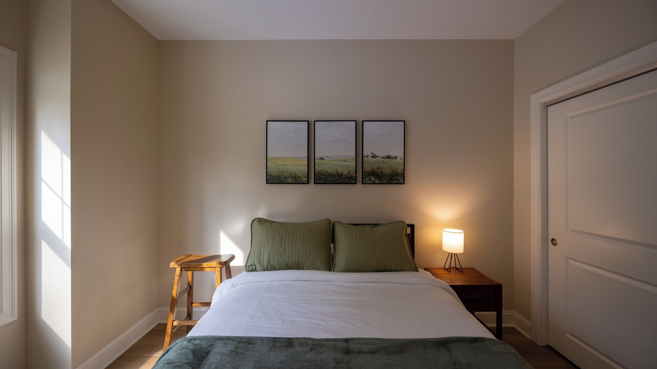 Photo of Bedroom in Hillsdale