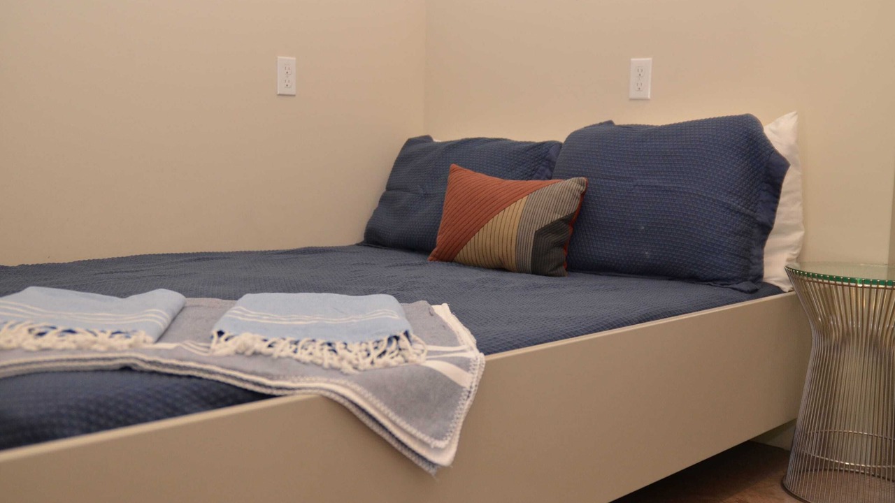 Photo of Bedroom in Northport