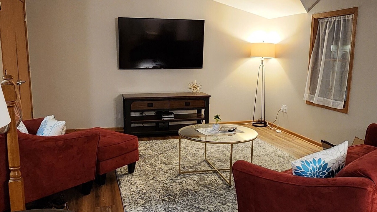 Photo of Livingroom in Port Washington