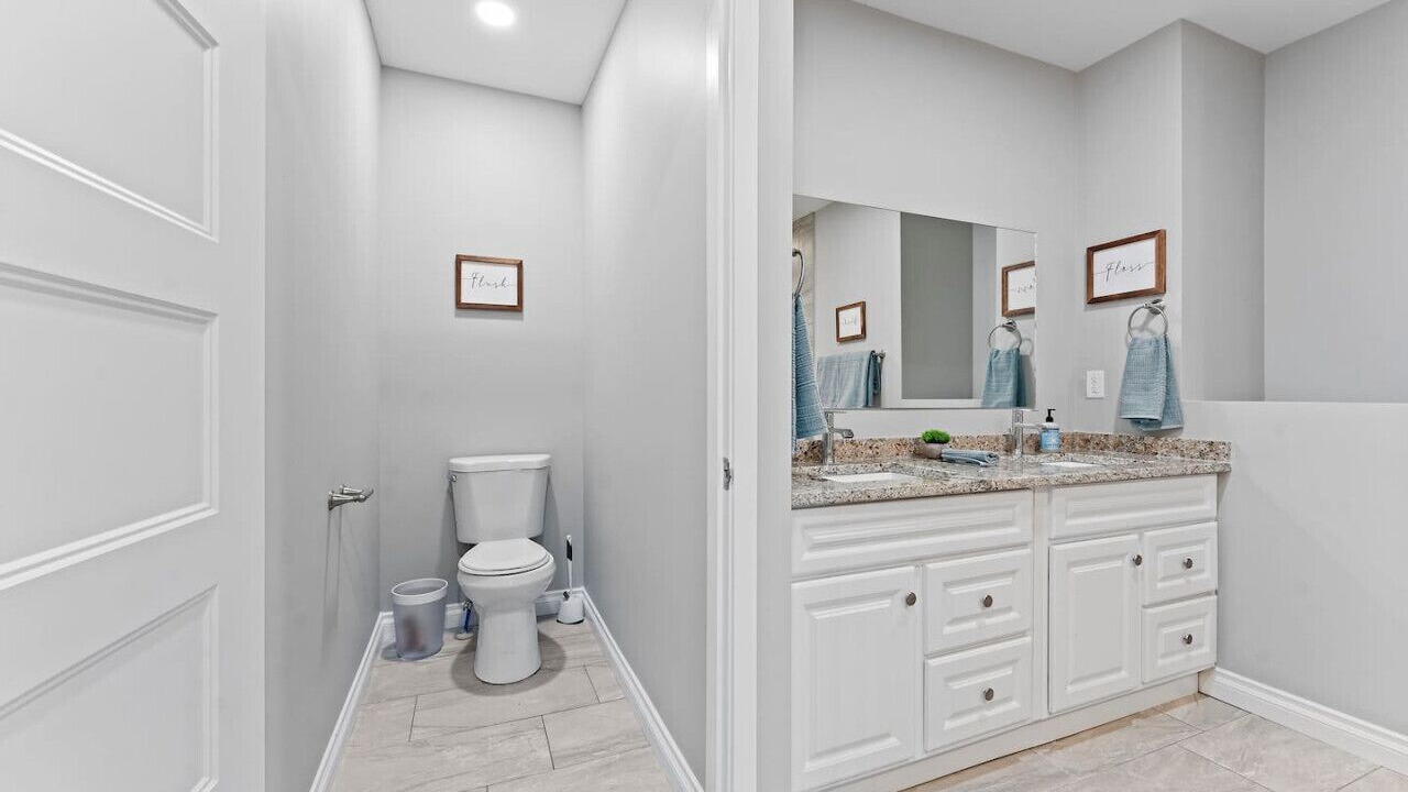 Photo of Bathroom in Wyandotte