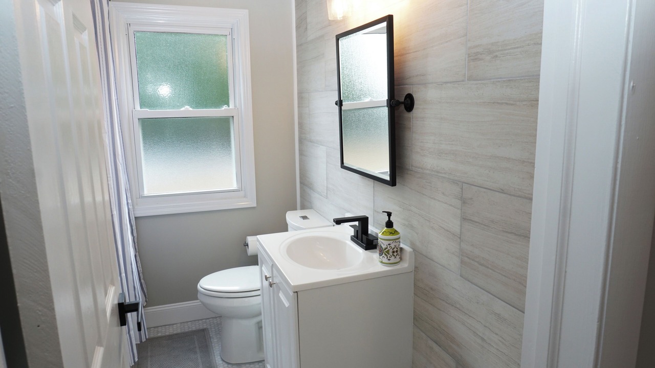 Photo of Bathroom in Royal Oak