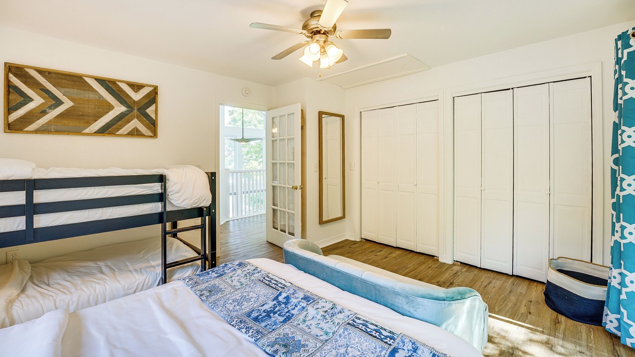 Photo of Bedroom in Pentwater