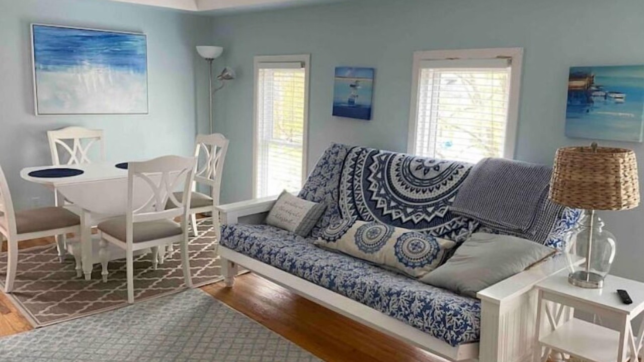 Photo of Livingroom in Saugatuck