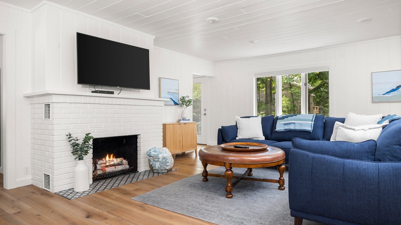 Photo of Livingroom in Empire