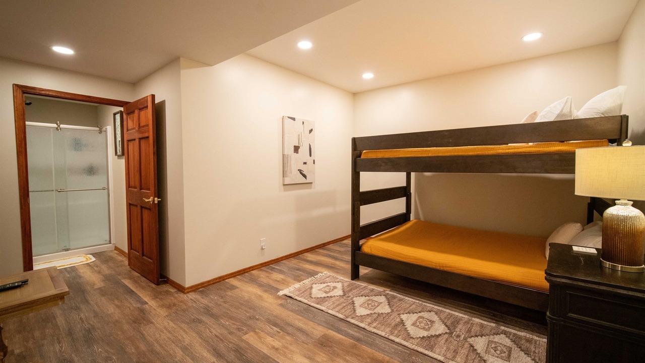 Photo of Bedroom in Innsbrook