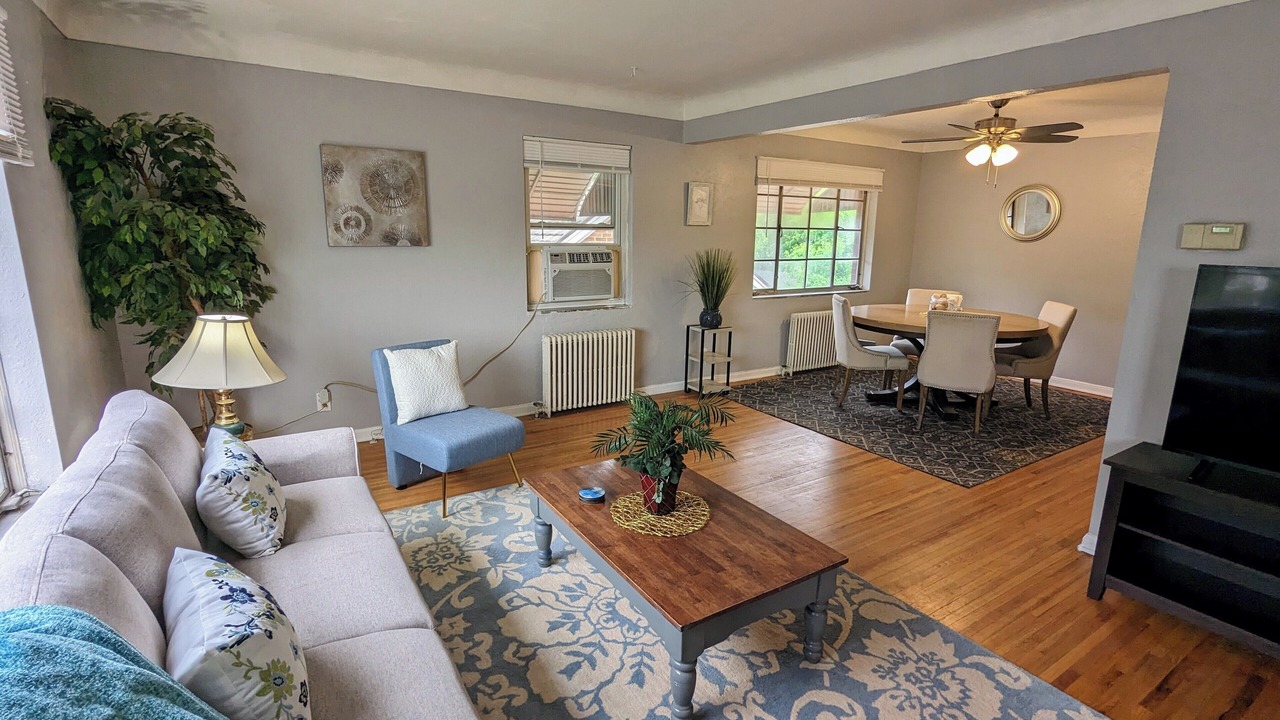 Photo of Livingroom in Ottawa