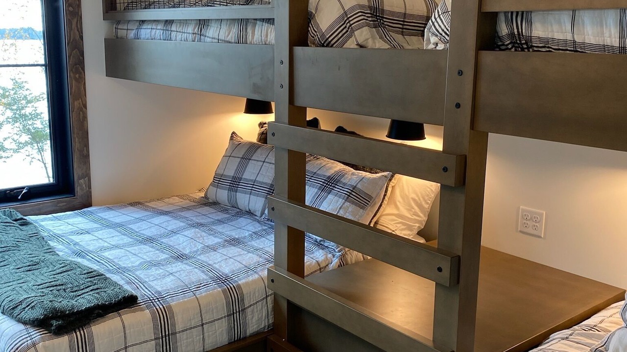 Photo of Bedroom in Crosslake