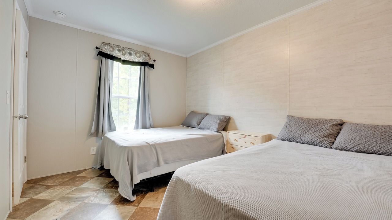 Photo of Bedroom in Cassopolis