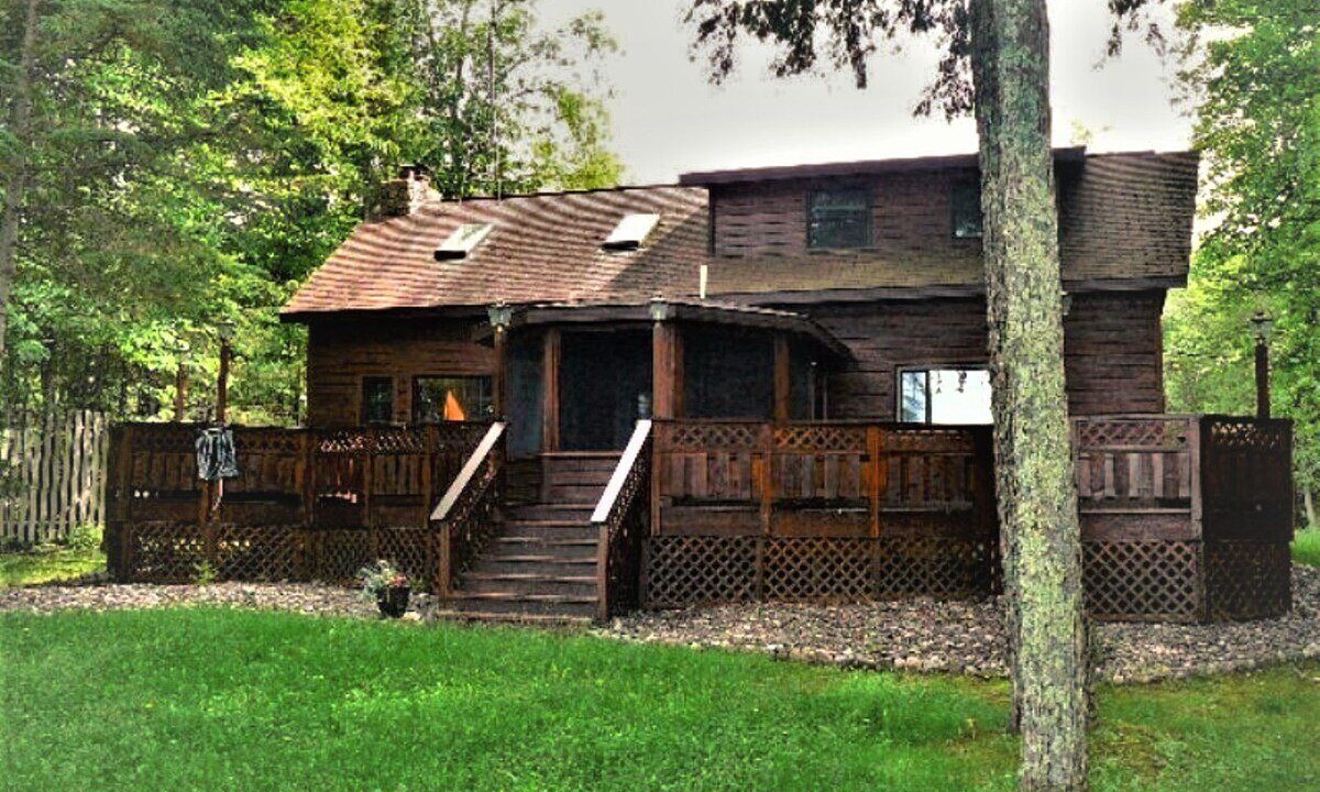Photo of Outdoor in Butternut