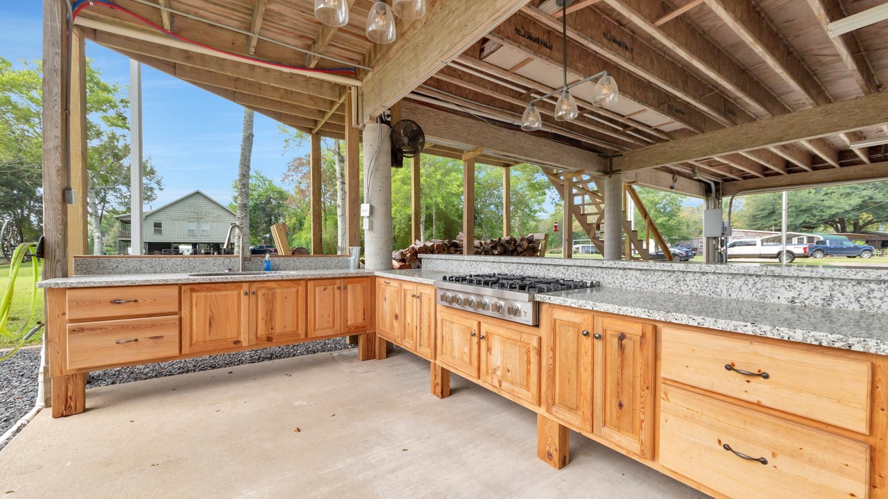 Photo of Outdoor in Butte La Rose