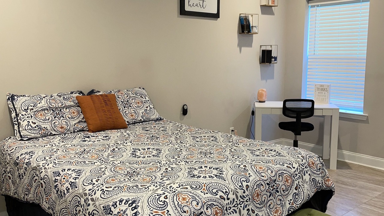 Photo of Bedroom in Baker