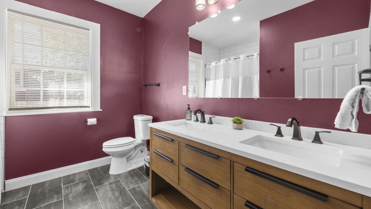 Photo of Bathroom in Crosstown