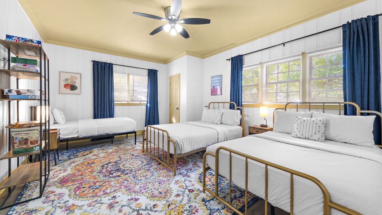 Photo of Bedroom in Crosstown