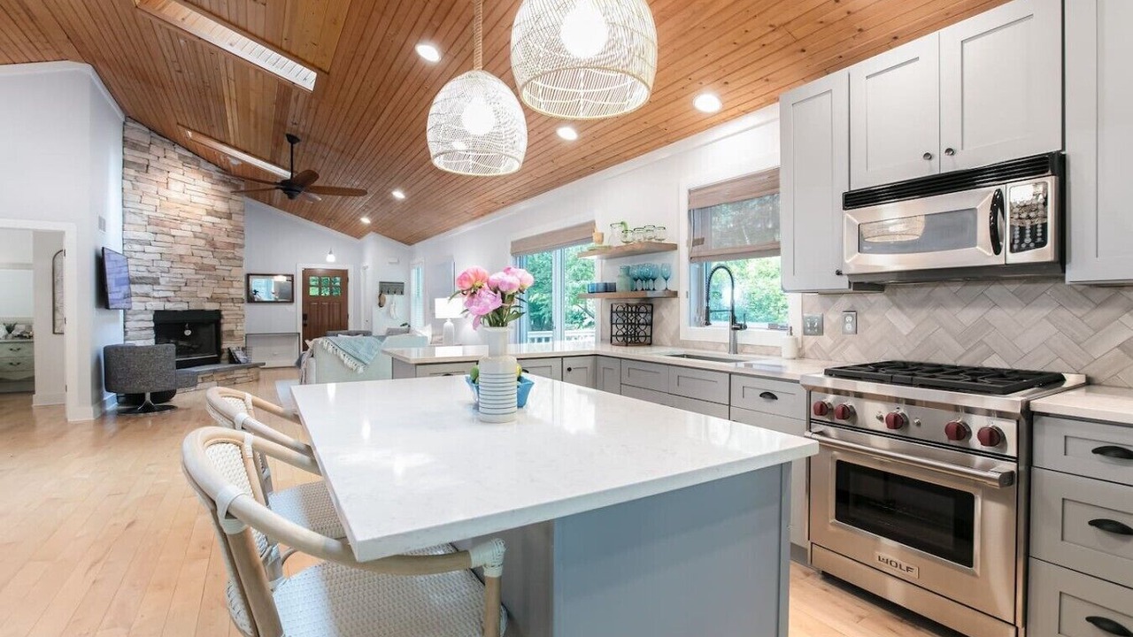 Photo of Kitchen in Sawyer