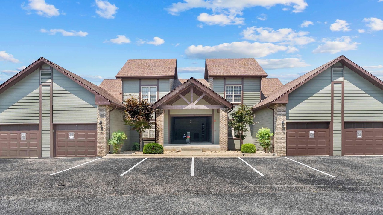 Photo of Outdoor in Branson West