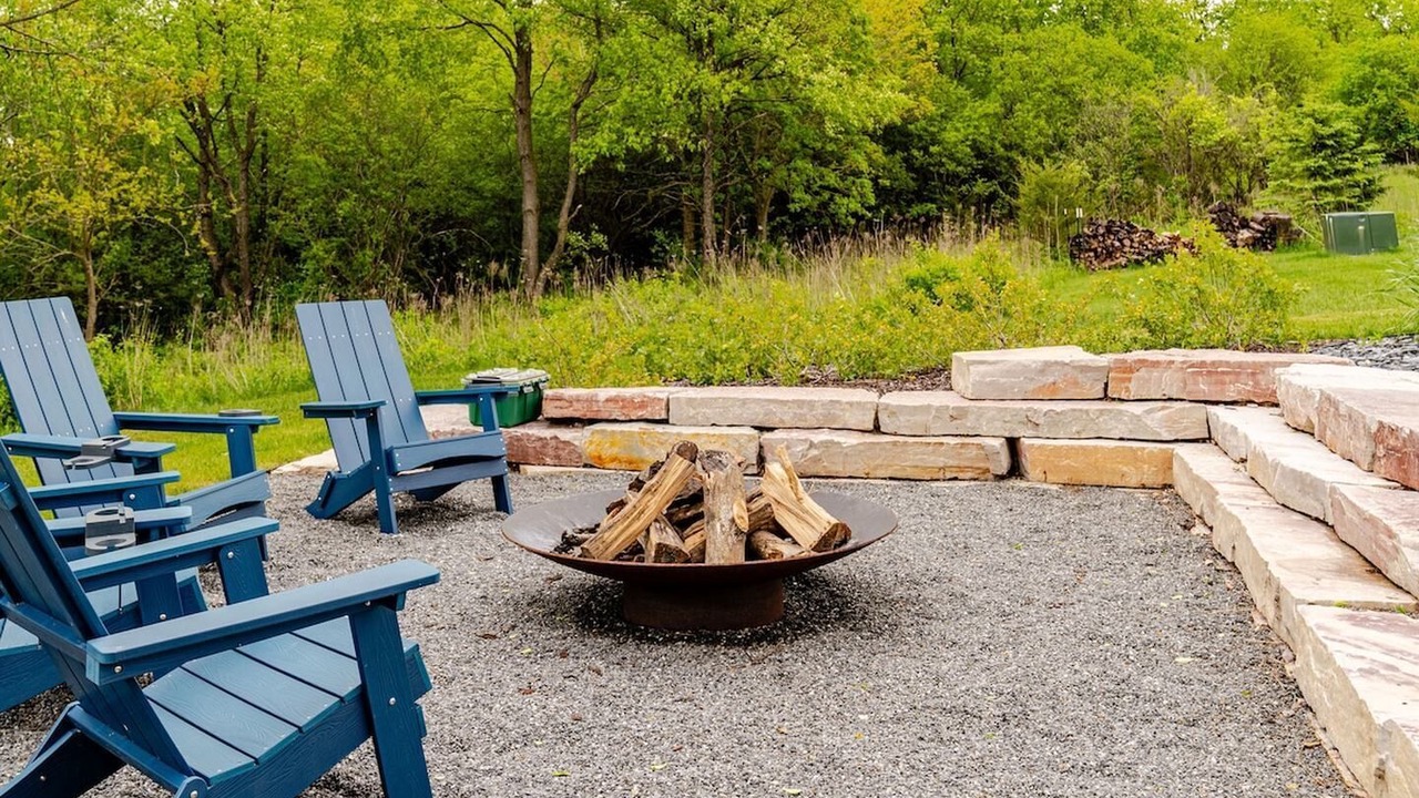 Photo of Outdoor in Elkhorn