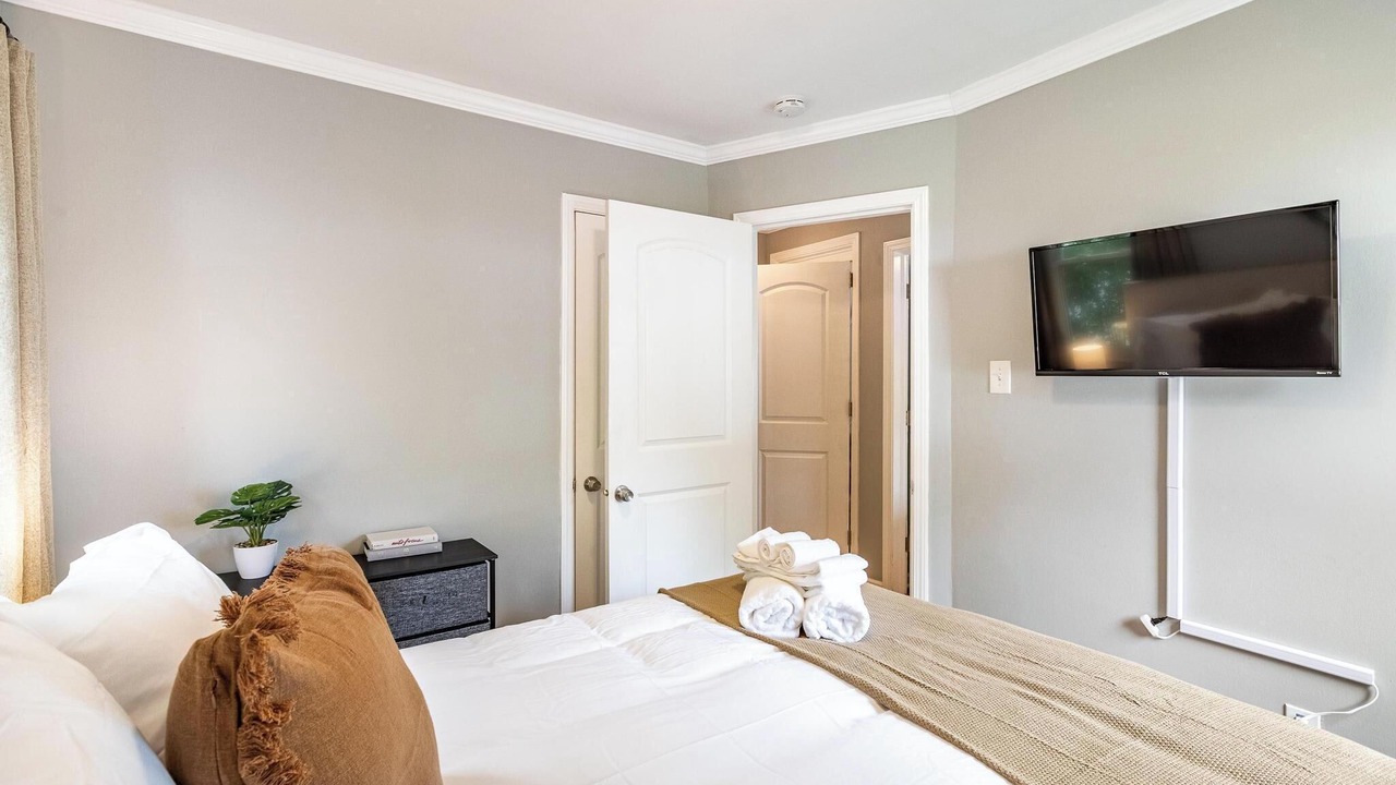 Photo of Bedroom in Berkley
