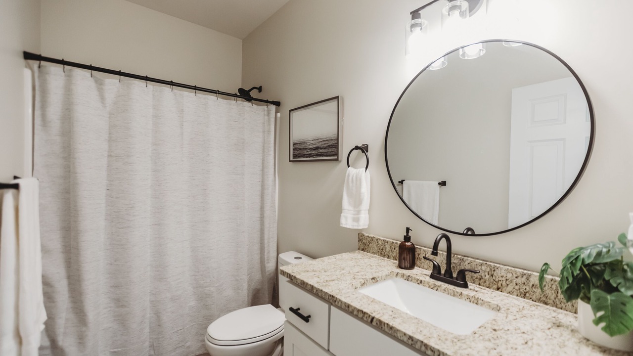 Photo of Bathroom in Marion