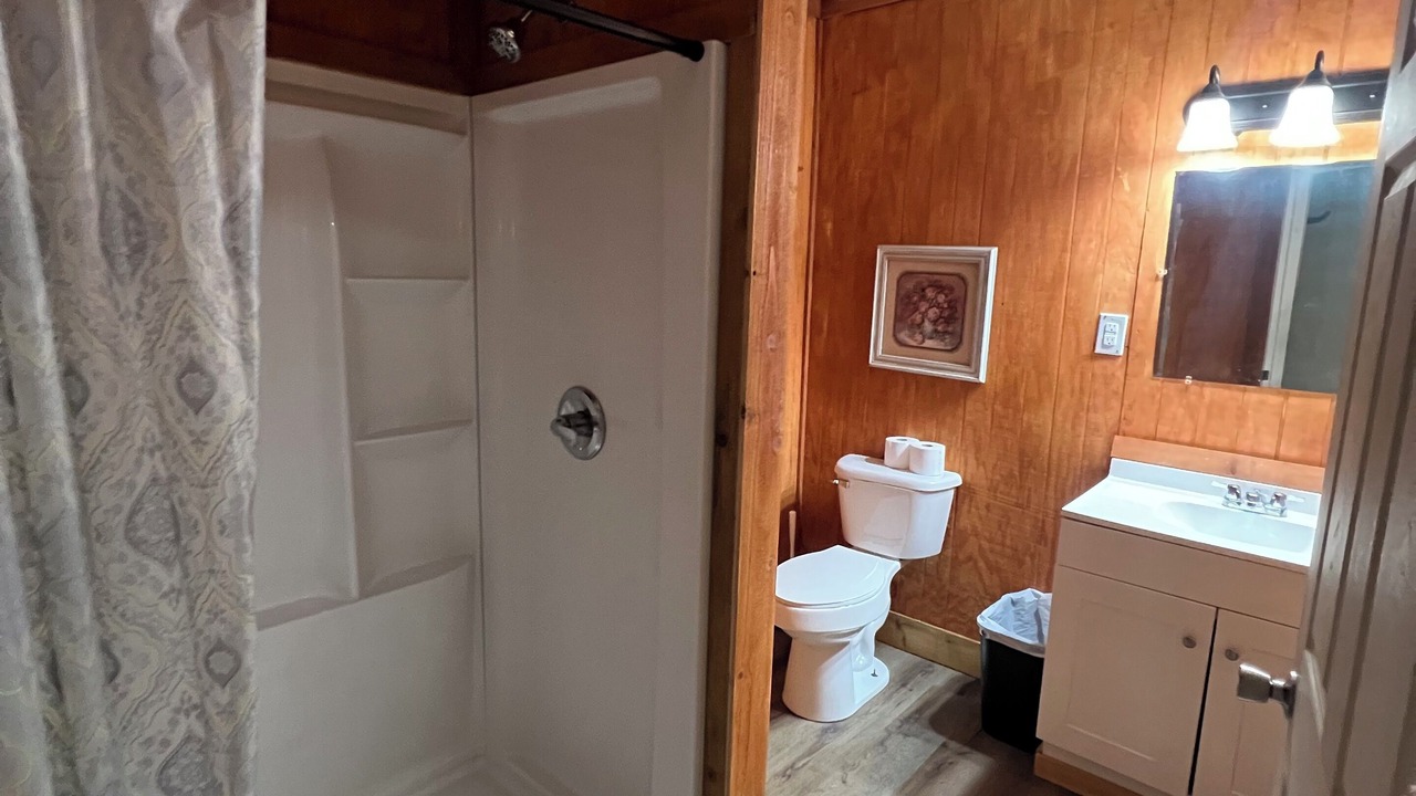 Photo of Bathroom in Minden