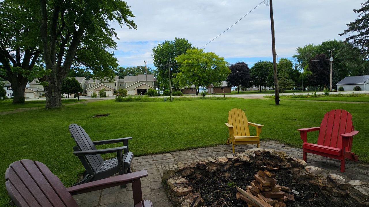 Photo of Outdoor in Fox Lake