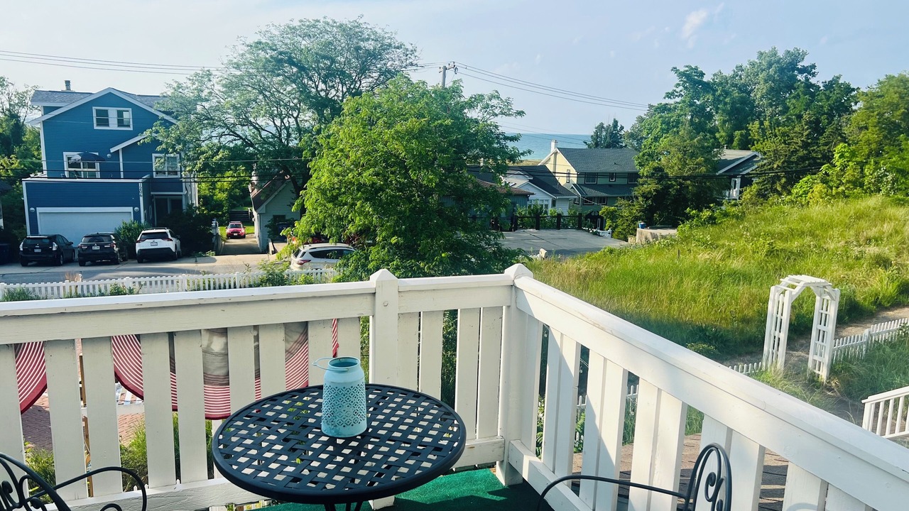 Photo of Patio Balcony in Michigan City