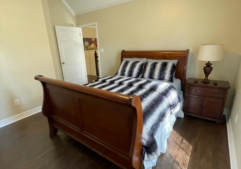Photo of Bedroom in Benton