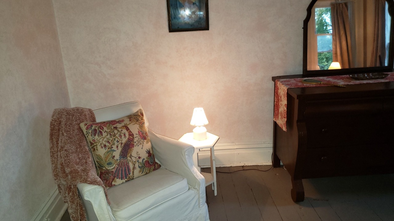 Photo of Bedroom in Hannibal