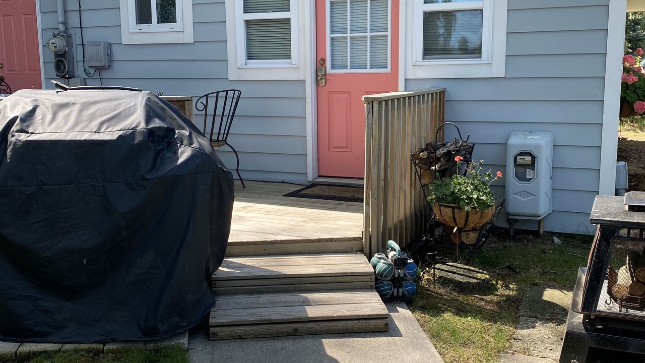 Photo of Patio Balcony in Acme