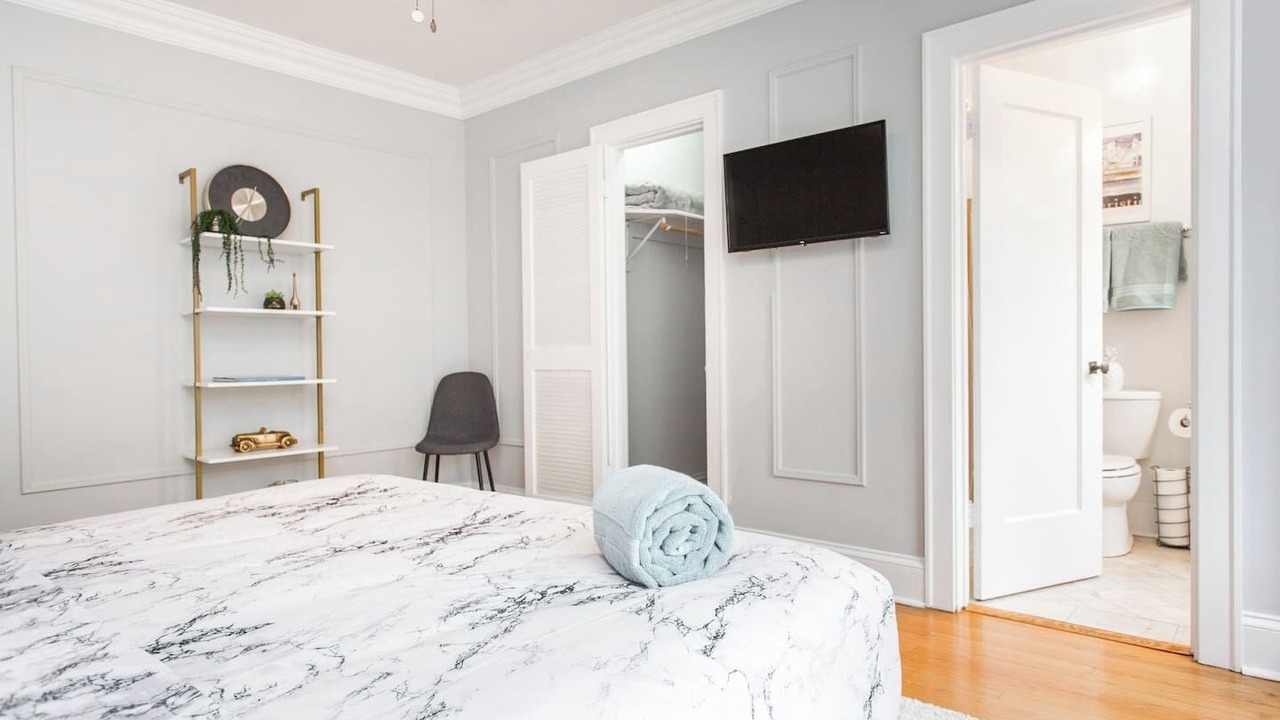 Photo of Bedroom in Streeterville