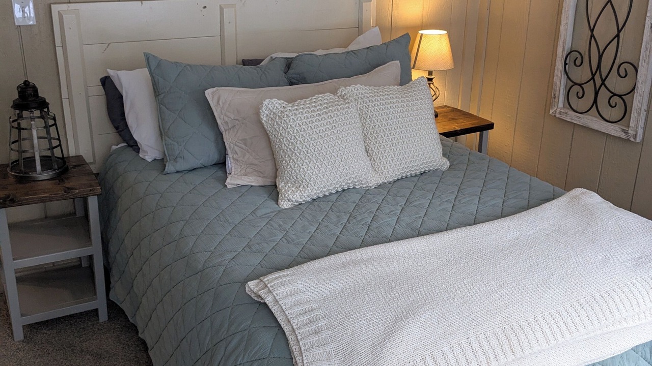 Photo of Bedroom in East Tawas