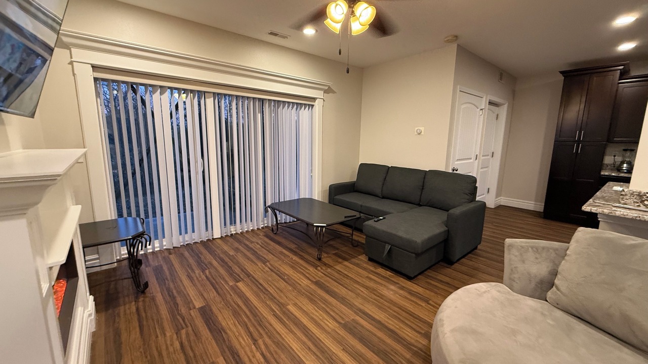 Photo of Livingroom in Caseyville