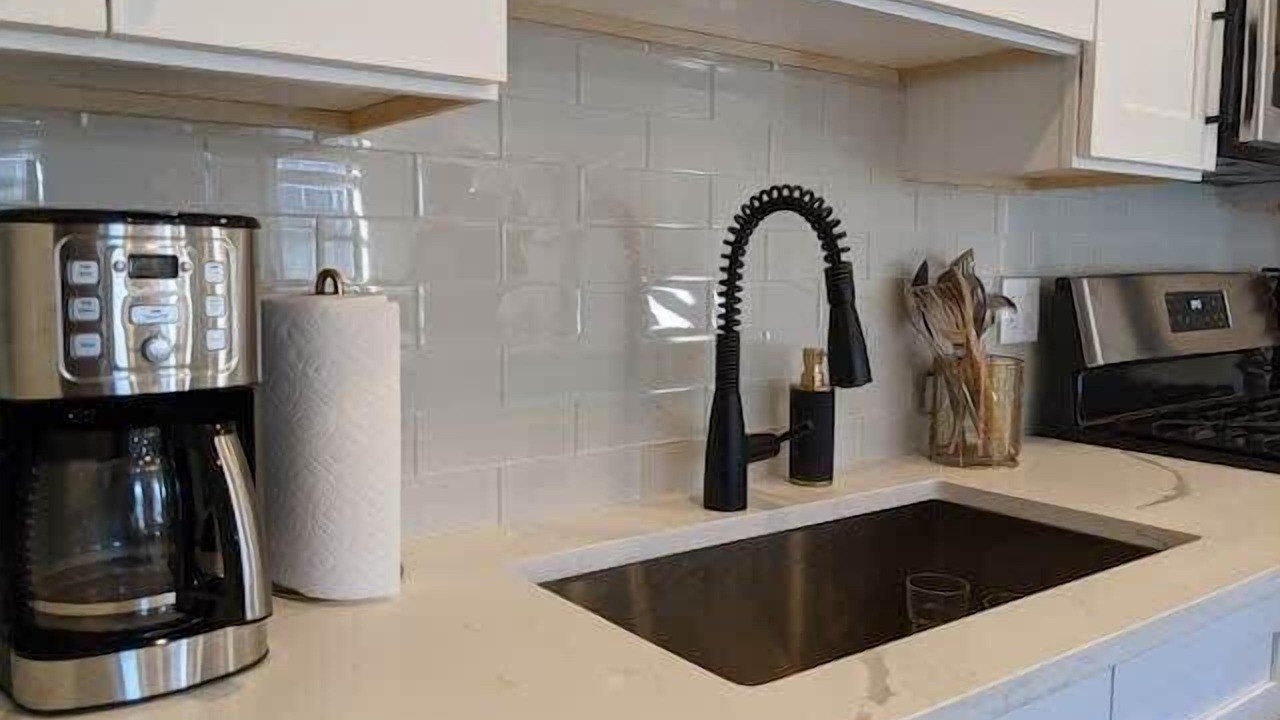 Photo of Kitchen in West Lakeview