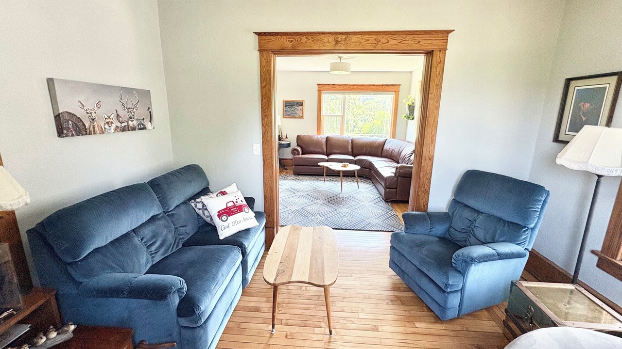 Photo of Livingroom in New Haven