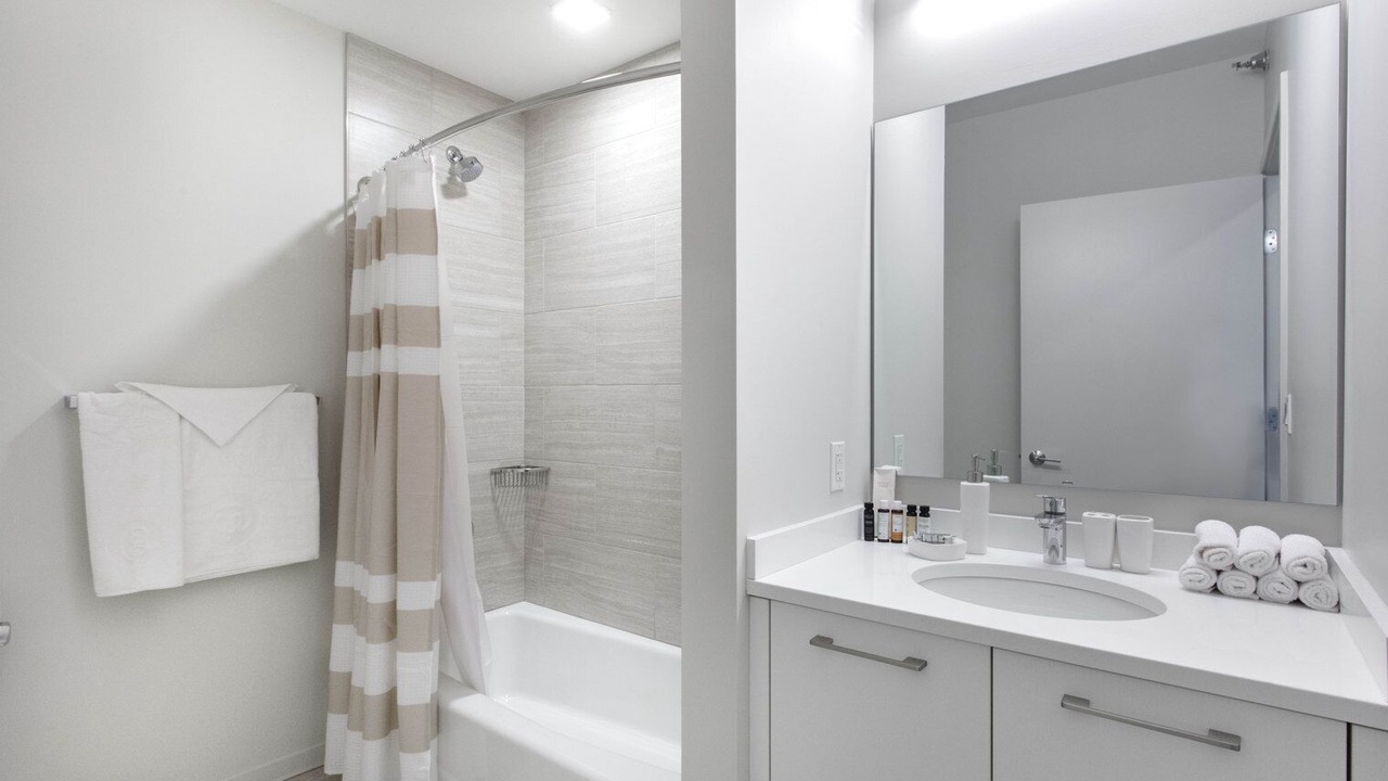 Photo of Bathroom in Near North Side