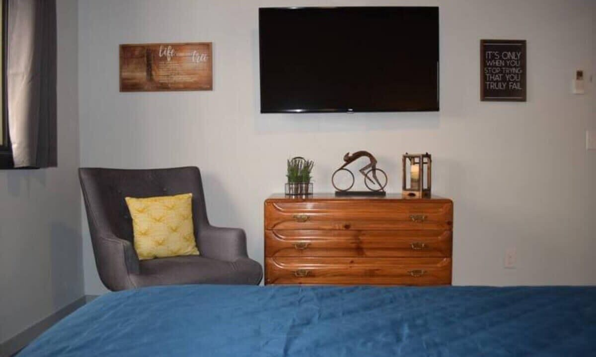 Photo of Bedroom in Niles