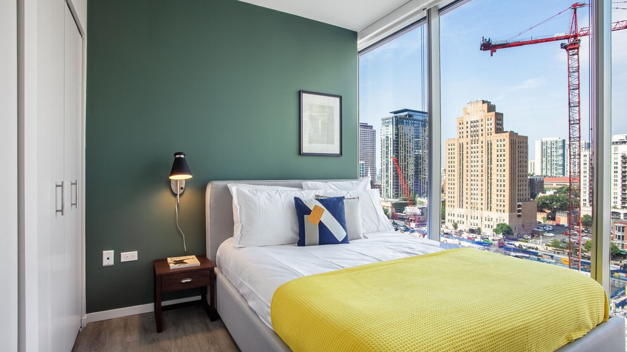 Photo of Bedroom in Near North Side