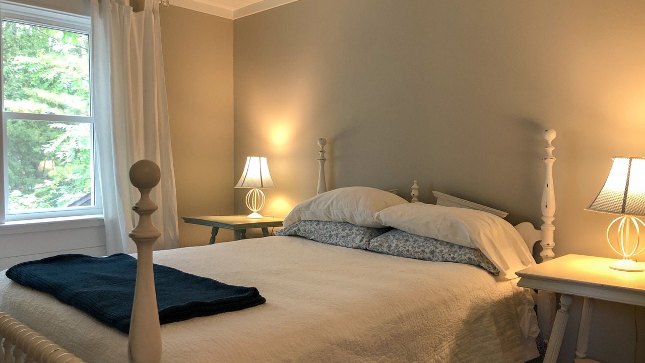 Photo of Bedroom in Harbor Springs